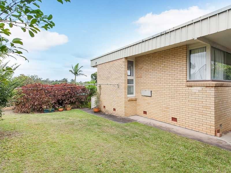 8 Sophia Street, Kenmore QLD 4069