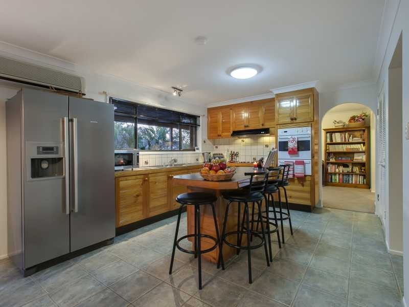 1 Havenwood Street, Kenmore Hills QLD 4069