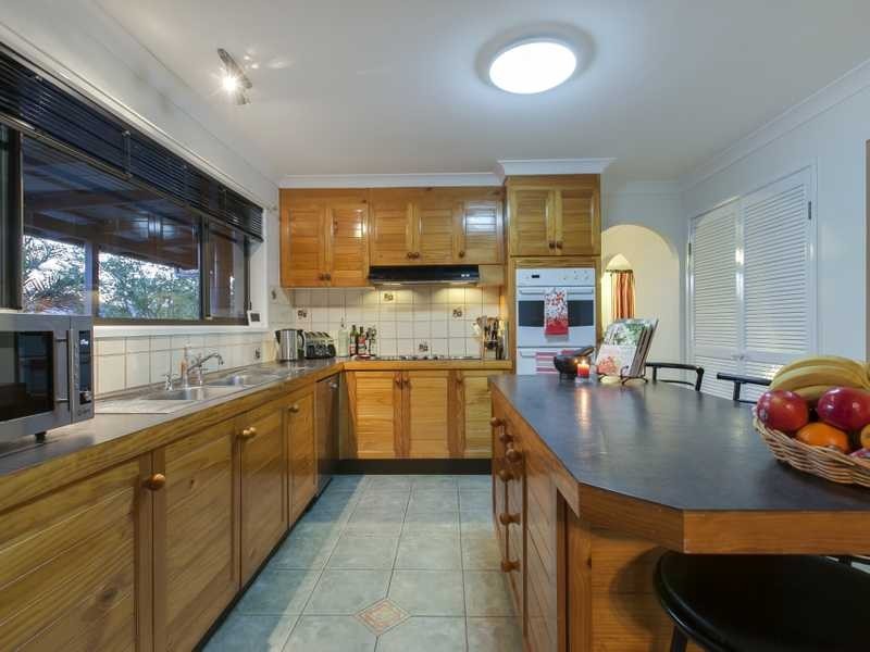 1 Havenwood Street, Kenmore Hills QLD 4069