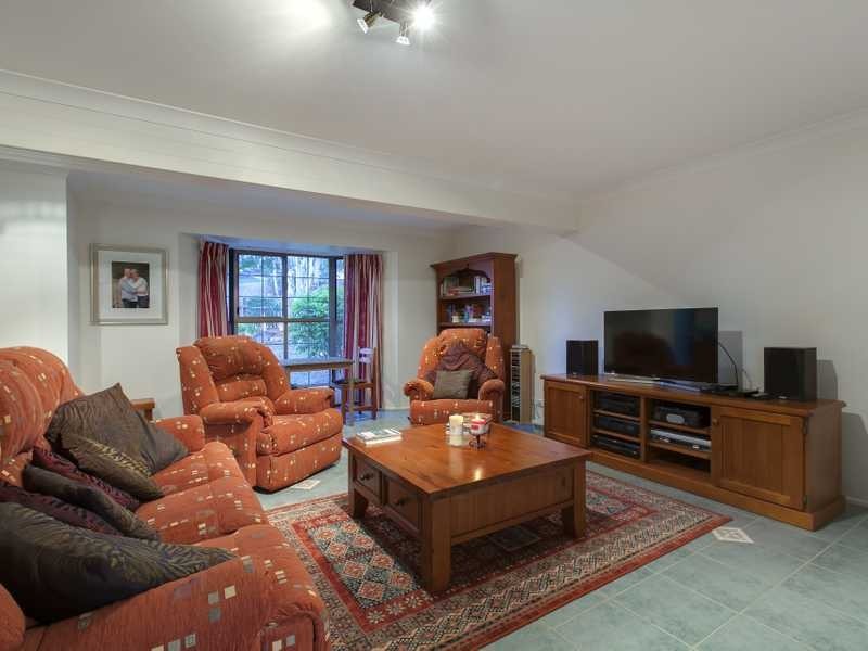 1 Havenwood Street, Kenmore Hills QLD 4069