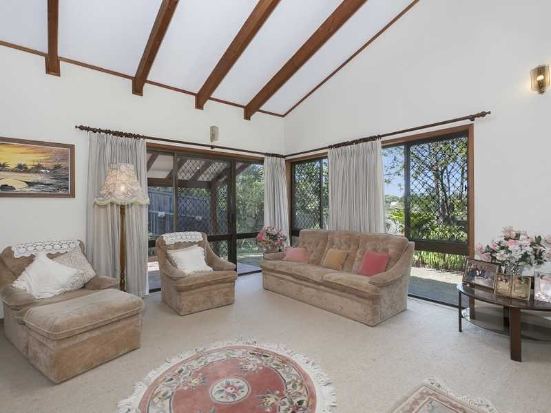 1019 Moggill Road, Kenmore QLD 4069