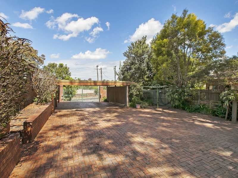 1019 Moggill Road, Kenmore QLD 4069