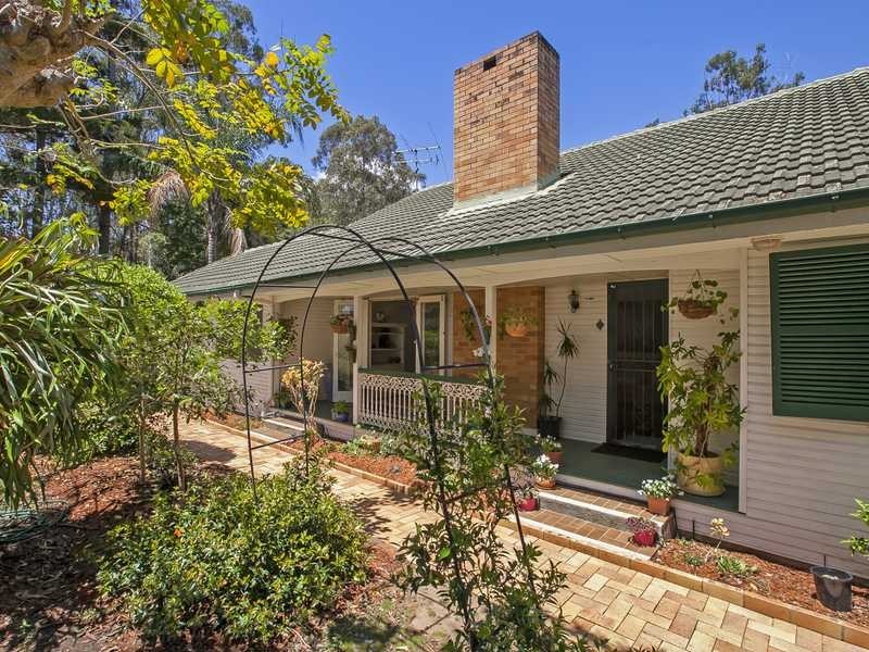 2696 Moggill Road, Pinjarra Hills QLD 4069