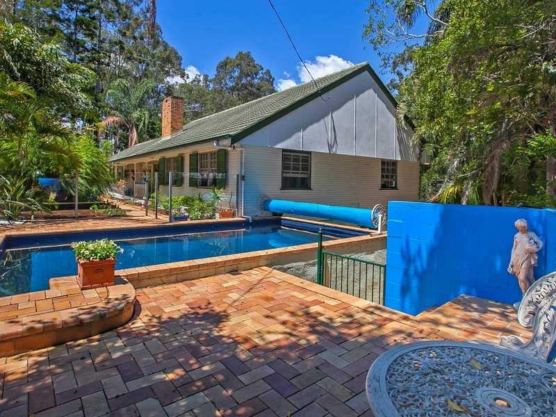 2696 Moggill Road, Pinjarra Hills QLD 4069