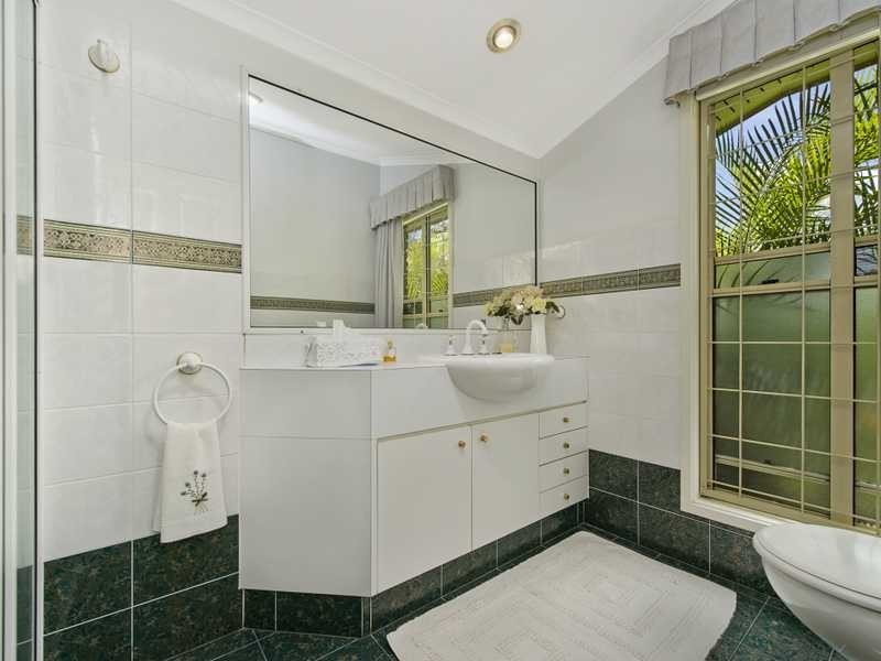 21/60 Gubberley Street, Kenmore QLD 4069