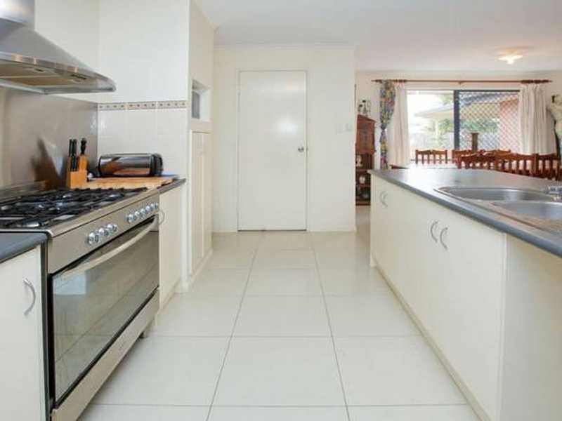 27 Liberty Crescent, Springfield Lakes QLD 4300