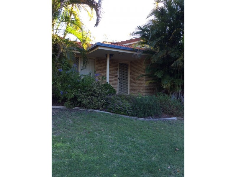 10 Glen court, Kenmore QLD 4069