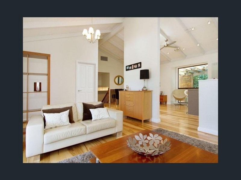 5 Ballard Place, Fig Tree Pocket QLD 4069