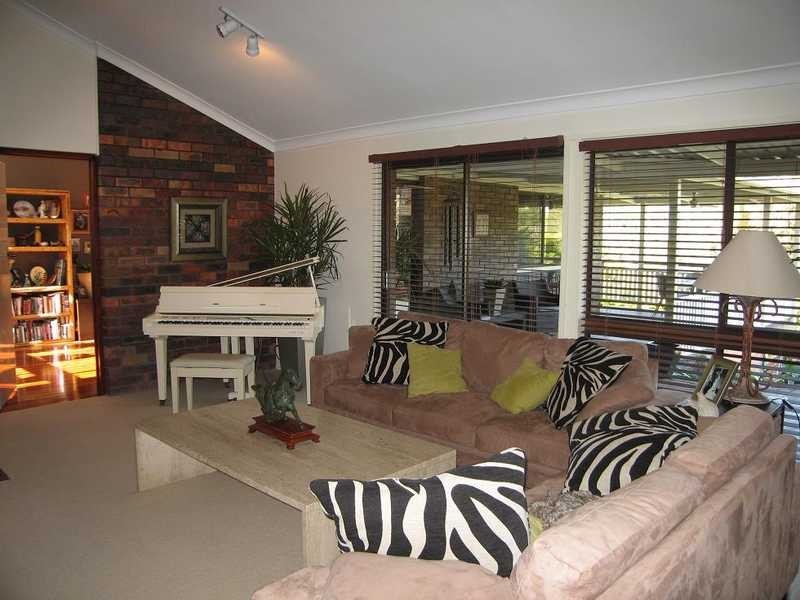 Kenmore Hills QLD 4069
