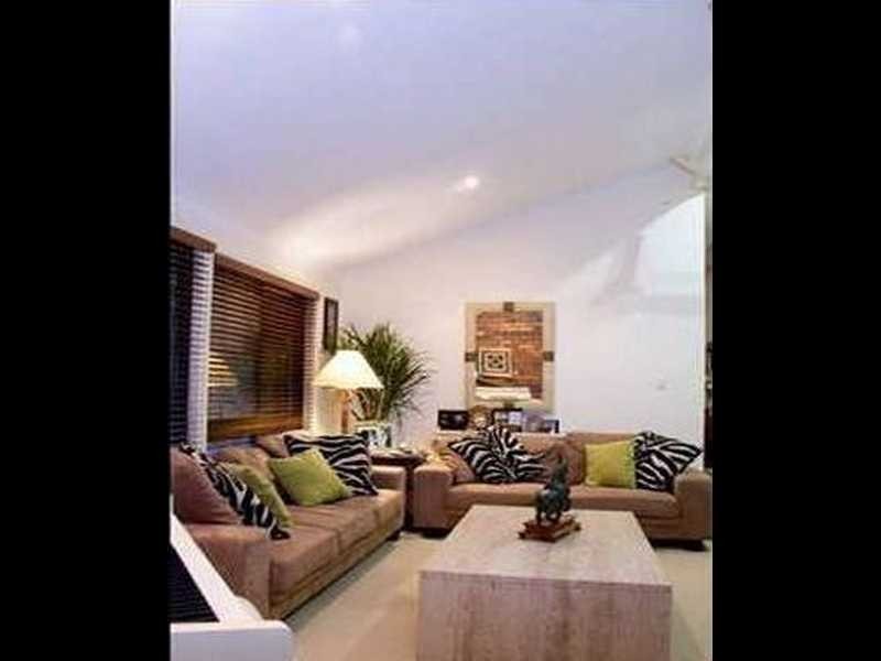 Kenmore Hills QLD 4069