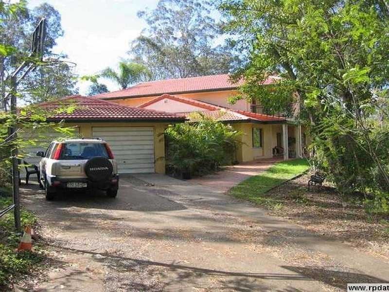 Kenmore Hills QLD 4069