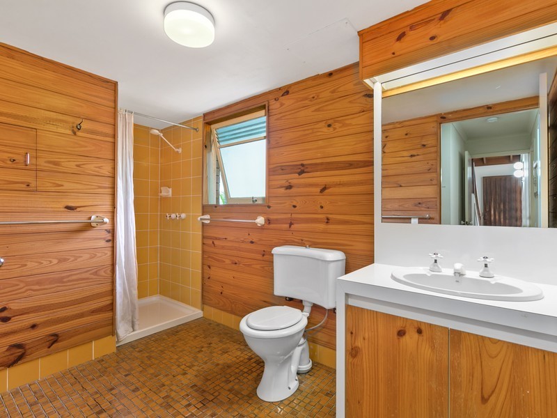 14 Ardell Street, Kenmore QLD 4069