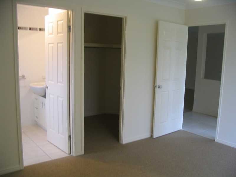 119 Joseph Avenue, Bellbowrie QLD 4070