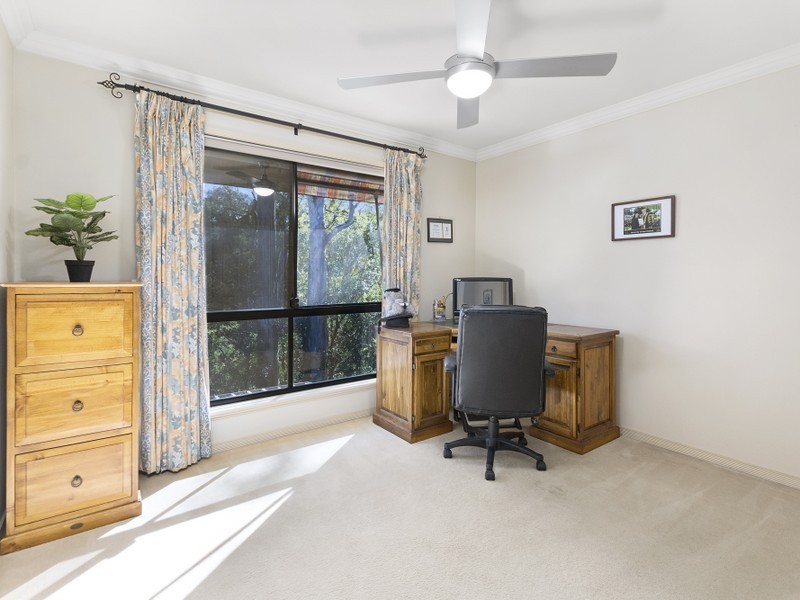 27/105 Oldfield Rd, Sinnamon Park QLD 4073