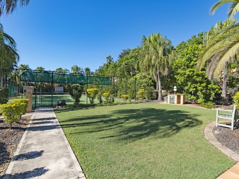 27/105 Oldfield Rd, Sinnamon Park QLD 4073