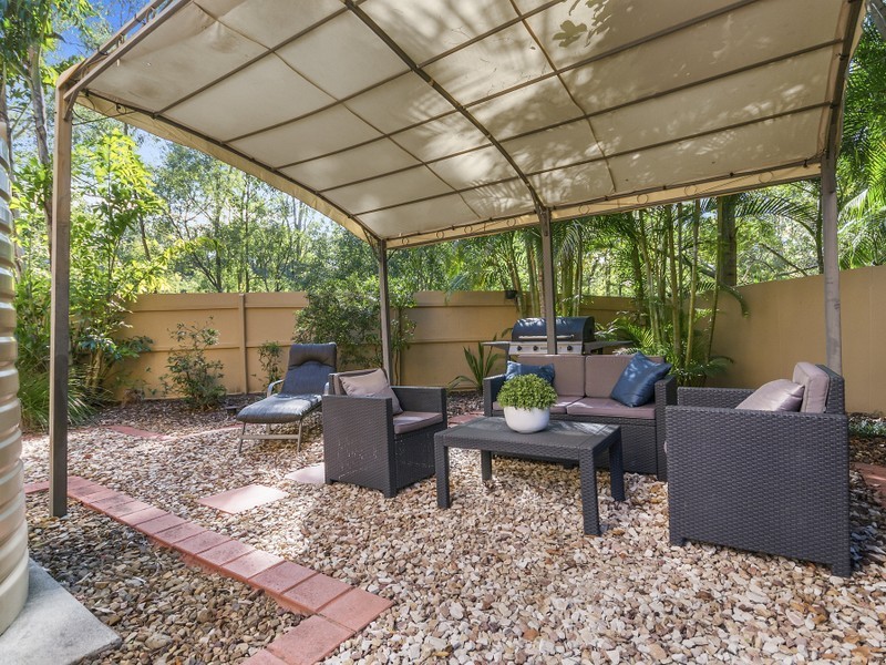 27/105 Oldfield Rd, Sinnamon Park QLD 4073