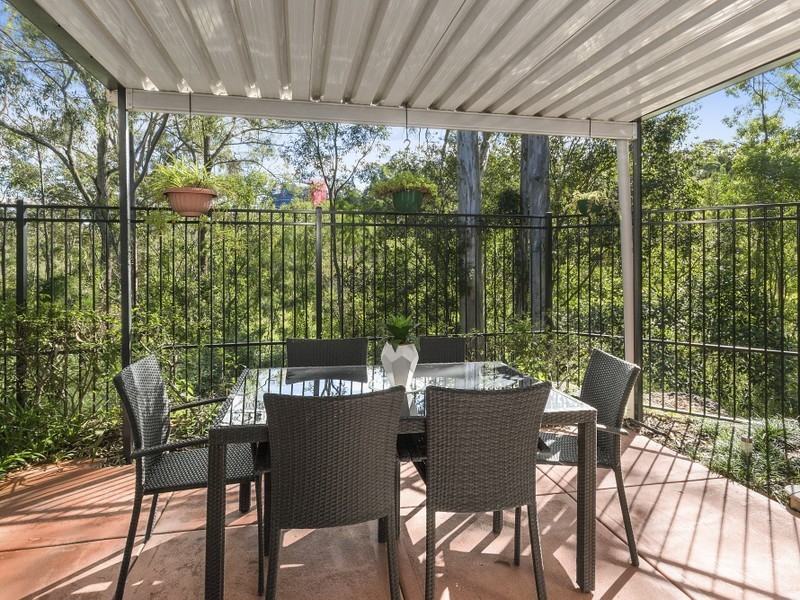 27/105 Oldfield Rd, Sinnamon Park QLD 4073