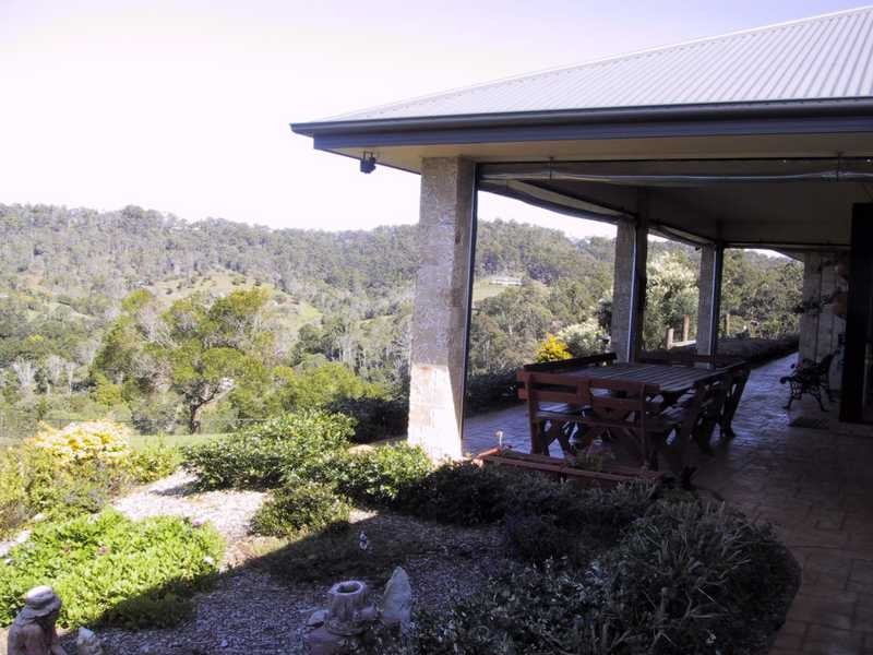 Brookfield QLD 4069