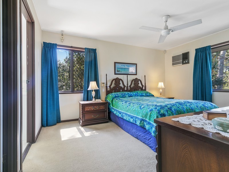 13 Ootana Street, Chapel Hill QLD 4069