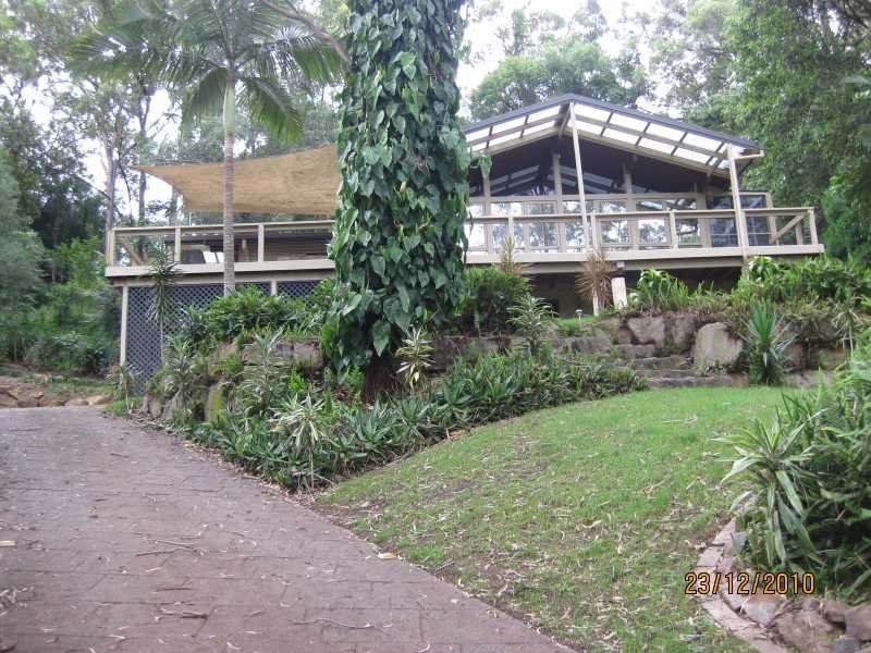 27 Spinkbrae Street, Fig Tree Pocket QLD 4069