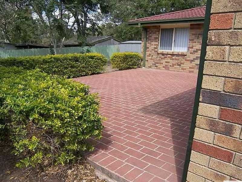 6 Bloomsbury Cres, Moggill QLD 4070