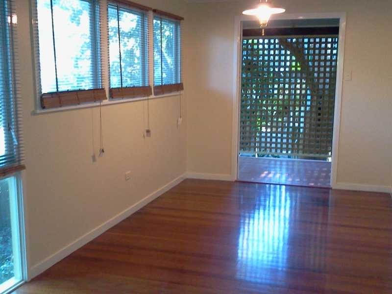 73 Moordale Street, Chapel Hill QLD 4069