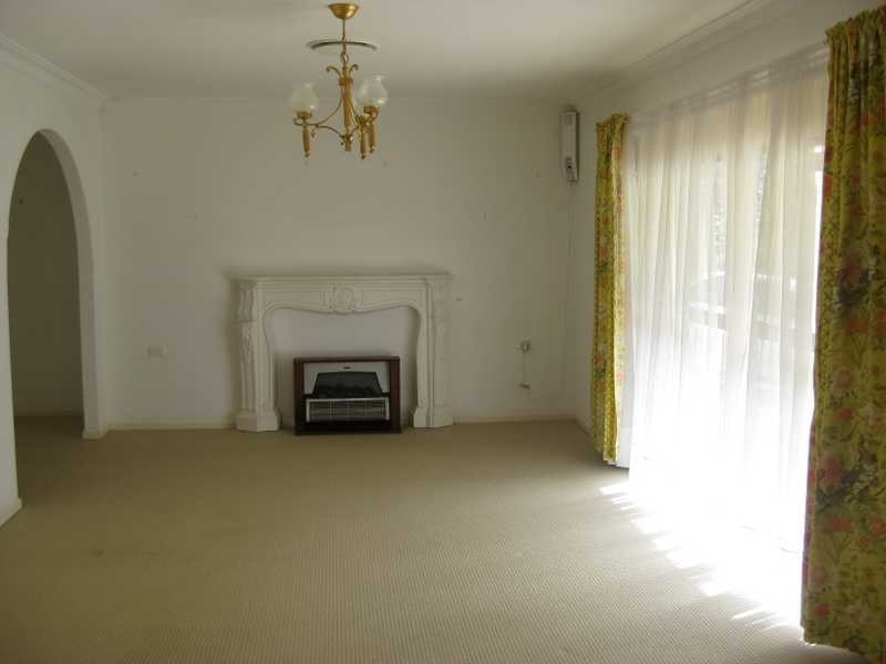 57 Kenhaven Street, Kenmore QLD 4069