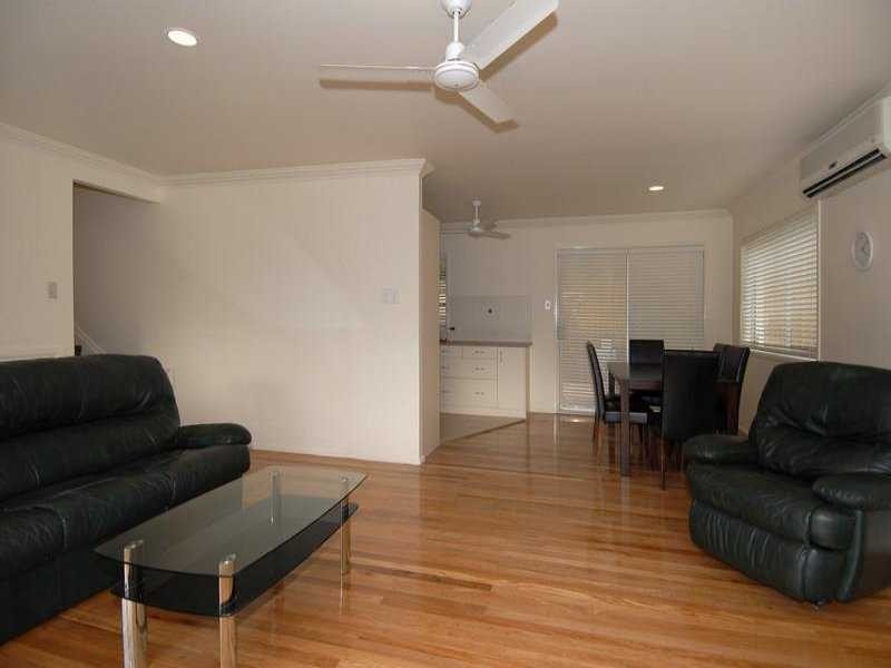 51 Dumbarton Drive, Kenmore QLD 4069