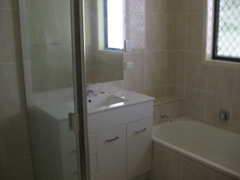 12 Dusk Street, Kenmore QLD 4069