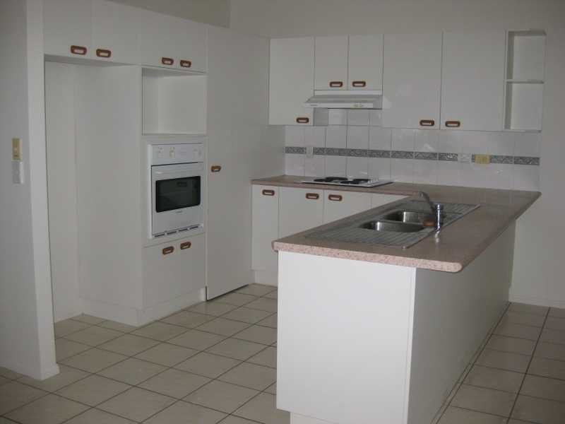 7 Jewel St, Kenmore QLD 4069