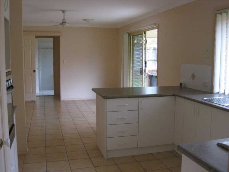 21 Crestwood Place, Moggill QLD 4070