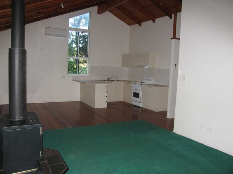 2/914 Upper Brookfield Road, Upper Brookfield QLD 4069