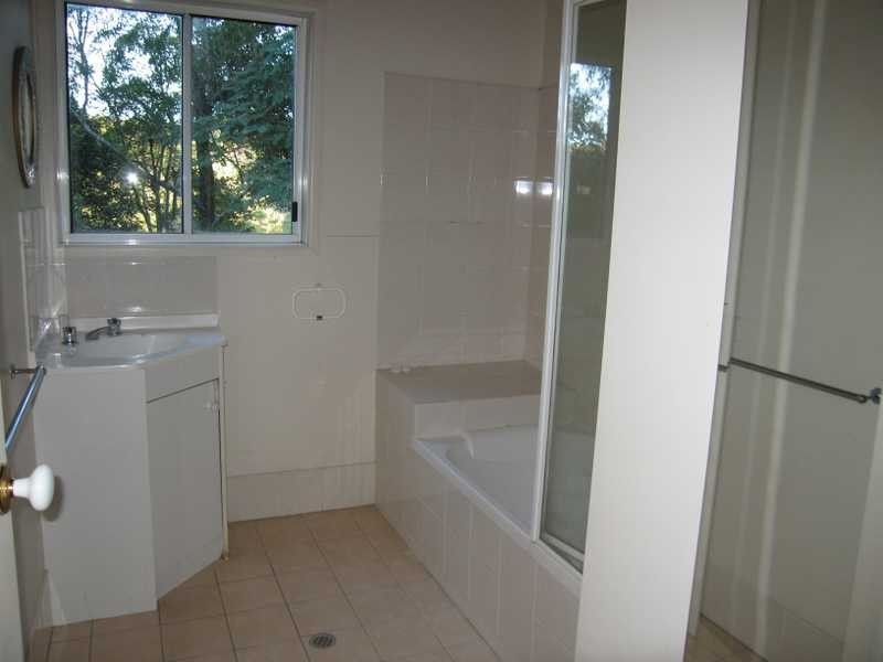 2/914 Upper Brookfield Road, Upper Brookfield QLD 4069