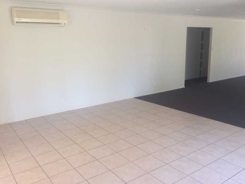 11 Palm Street, Kenmore QLD 4069