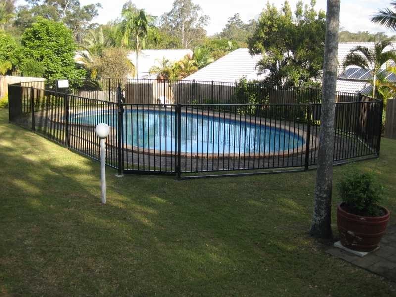 Unit 8/67 Brookfield Road, Kenmore QLD 4069