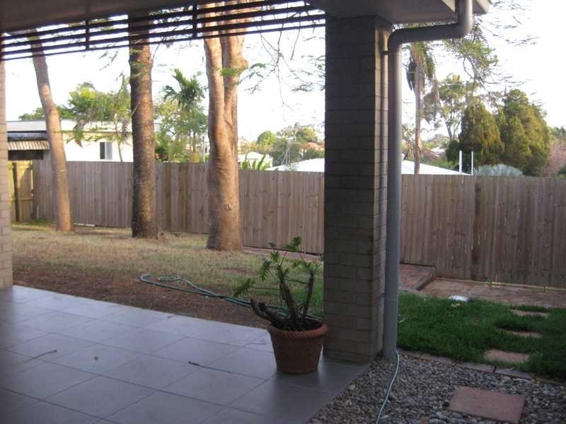 24 Equinox Street, Taringa QLD 4068