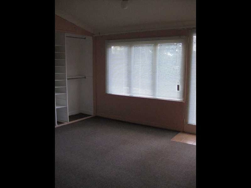 21 Kersley Road, Kenmore QLD 4069