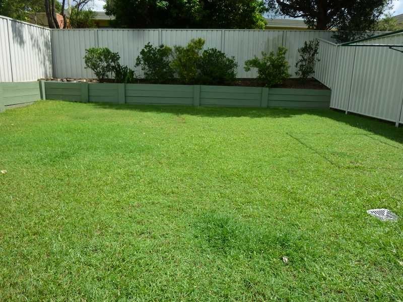 9 Jewel Street, Kenmore QLD 4069