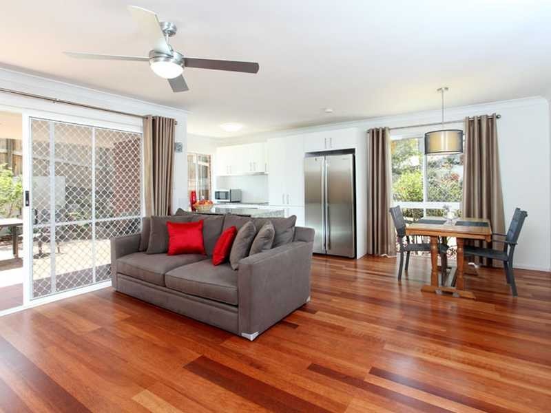 Unit 11/67 Brookfield Road, Kenmore QLD 4069