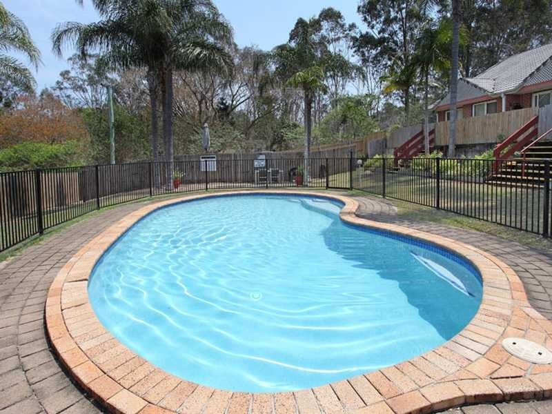Unit 11/67 Brookfield Road, Kenmore QLD 4069