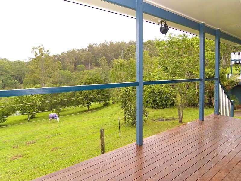 12 Mill Road, Pullenvale QLD 4069