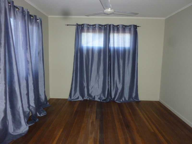 28 Cromarty Street, Kenmore QLD 4069