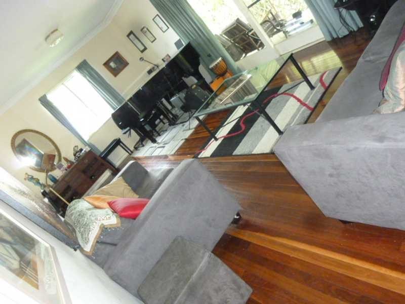 26 Meagan Street, Kenmore QLD 4069