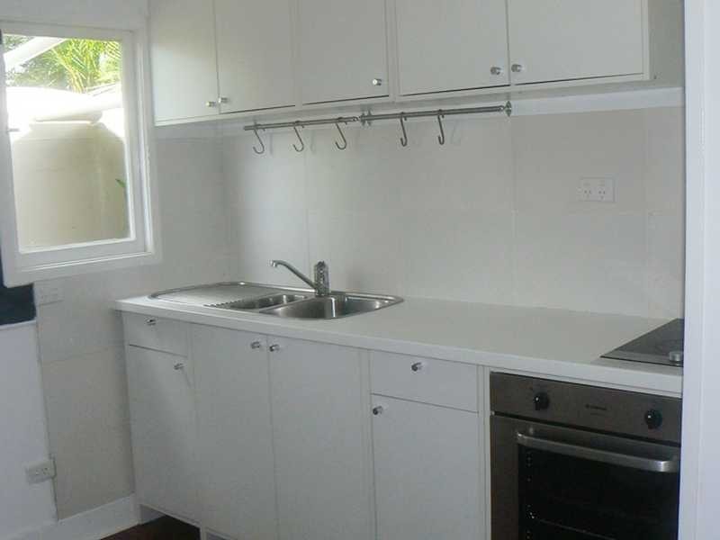 18a Cedarleigh Road, Kenmore QLD 4069
