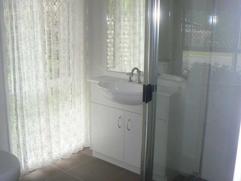 5a Fortrose Street, Kenmore QLD 4069