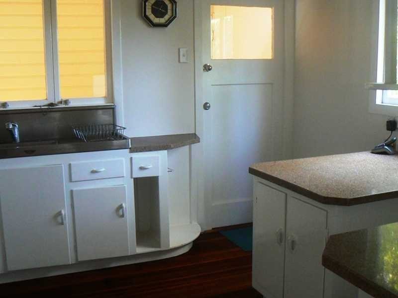 28 ALMAY STREET, Kenmore QLD 4069