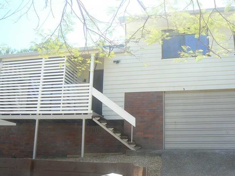 21 Wyndarra Street, Kenmore QLD 4069