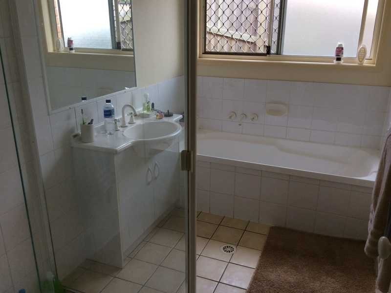 26 Ellerby Road, Moggill QLD 4070