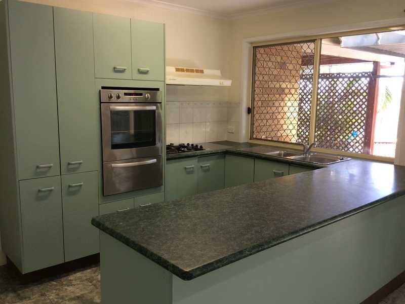 55 Cedarleigh Road, Kenmore QLD 4069