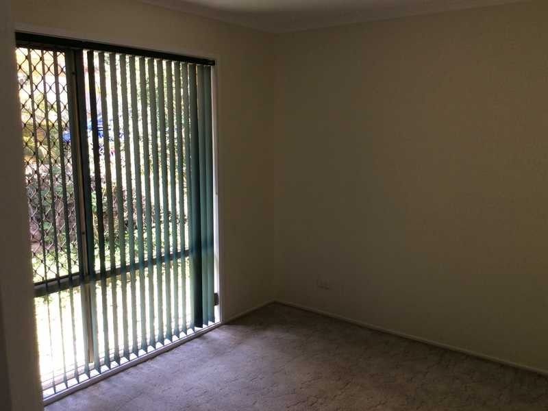 55 Cedarleigh Road, Kenmore QLD 4069